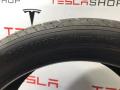 шина Tesla Model Y 1 поколение 2022 - фото №6