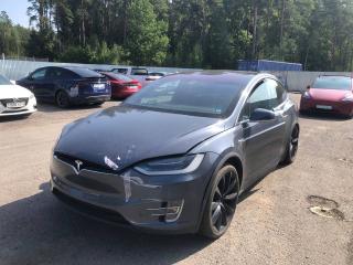 Tesla Model X 1 поколение