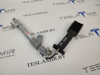 пиропатрон Tesla Model S 1 поколение [рестайлинг] 2018, 1005265-05