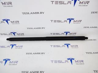 амортизатор крышки багажника (3-5 двери) Tesla Model S 1 поколение [рестайлинг] 2018, 6006611-00