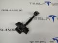 ограничитель открывания двери задней Tesla Model 3 1 поколение 2021, 1089507-00, 1110298-00, 1089509-00 - фото №2