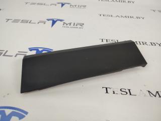 пластик Tesla Model 3 1 поколение 2020, 1086306-00
