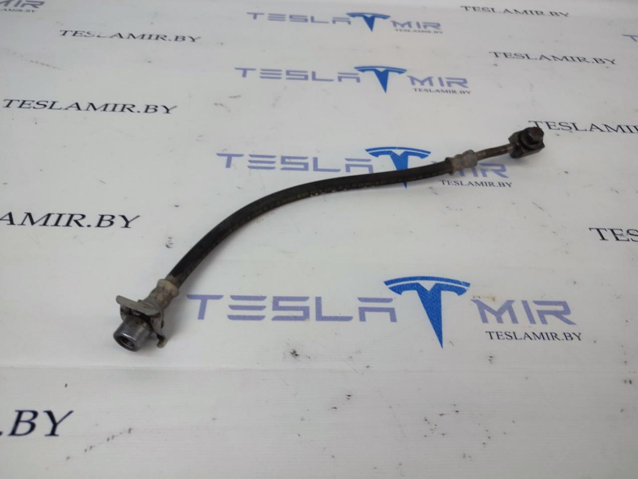 шланг тормозной заднего Tesla Model 3 1 поколение 2020, 1044731-00 - фото №1