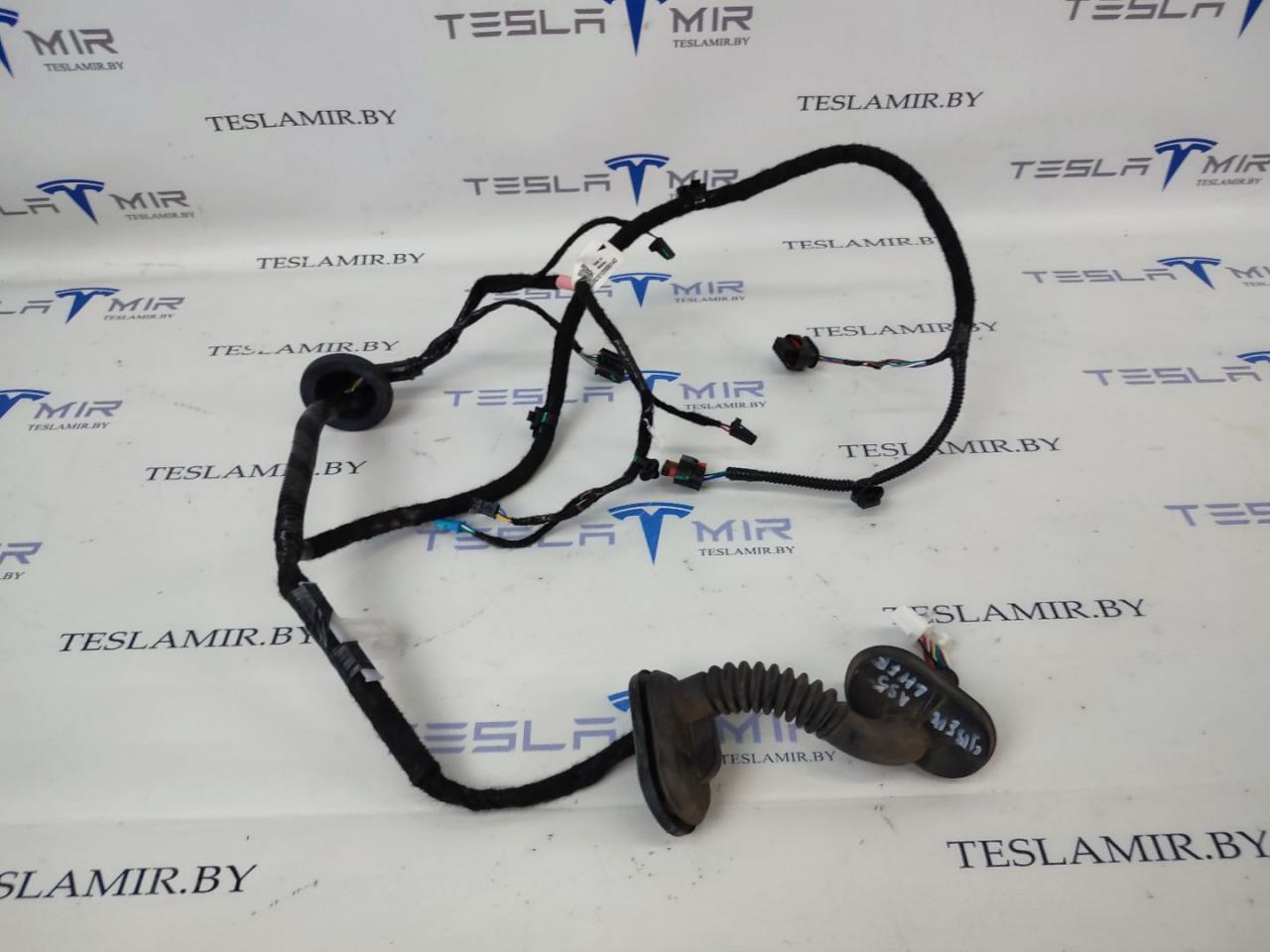 Электропроводка двери задняя левая Tesla Model 3 1 поколение 2020, 3067965-00 - фото №1