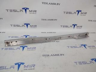 Планка (упорная) держатель кронштейна АКБ Tesla Model 3 1 поколение 2020, 1109808-00