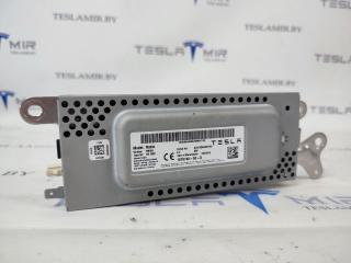 блок радио Tesla Model 3 1 поколение 2020, 1079749-00