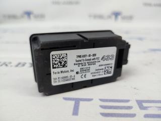 блок контроля давления в шинах Tesla Model 3 1 поколение 2020, 1458965-00