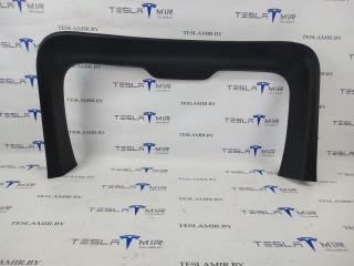 накладка двери (крышки) багажника Tesla Model Y 1 поколение 2021, 1494632-00, 1494667-00