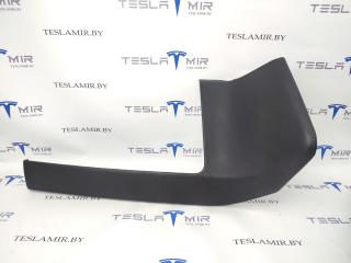 Накладка центральной панели правая нижняя Tesla Model S 1 поколение [рестайлинг] 2017, 1007882-00, 1002310, 1002310-14, 1002310-21