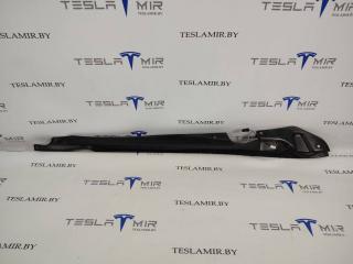 накладка двери (крышки) багажника Tesla Model S 1 поколение [рестайлинг] 2017, 6007576-00, 1005361