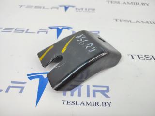 Кронштейн балки Tesla Model Y 1 поколение 2021, 1044576-00, 1044531-00