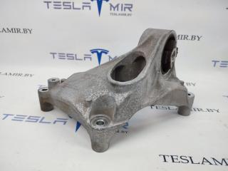 кронштейн двигателя Tesla Model 3 1 поколение 2020, 1093278-50, 1095337-00