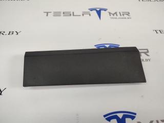 пластик Tesla Model 3 1 поколение 2022, 1086303-00