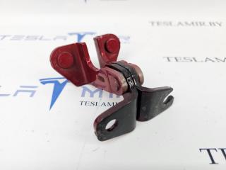 петля двери Tesla Model 3 1 поколение 2022, 1091333-00