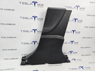 Накладка стойки B внутренняя Tesla Model S 1 поколение [рестайлинг] 2017, 1020770-00, 1058402-32