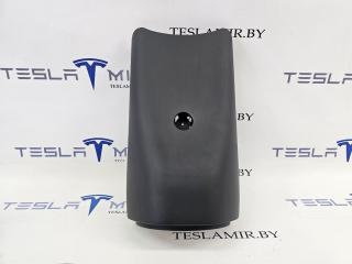 кожух рулевой колонки Tesla Model 3 1 поколение 2023, 1099284-00