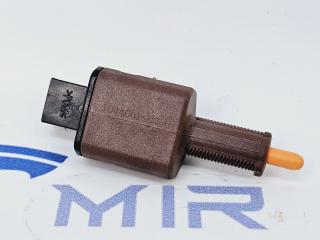Датчик педали тормоза (лягушка) Tesla Model 3 1 поколение 2023, 1044681-00
