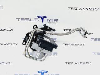 блок ABS Tesla Model 3 1 поколение 2023, 1044745-00, 1103541-00, 1188741-50, 1044711-00