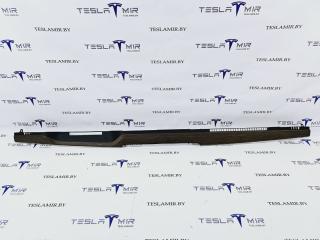 Декоративная накладка центральной консоли Tesla Model S 1 поколение [2-й рестайлинг] 2022, 1562938-01