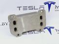 теплообменник масляного фильтра Tesla Model S 1 поколение [рестайлинг] 2018, 1035000-00 - фото №3