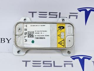 теплообменник масляного фильтра Tesla Model S 1 поколение [рестайлинг] 2018, 1035000-00