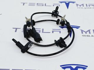 Датчик ABS АБС передний Tesla Model 3 1 поколение 2022, 1188761-00