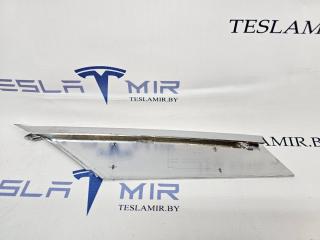 Накладка хром люверса левая верхняя Tesla Model S 1 поколение [рестайлинг] 2019, 1056378-00