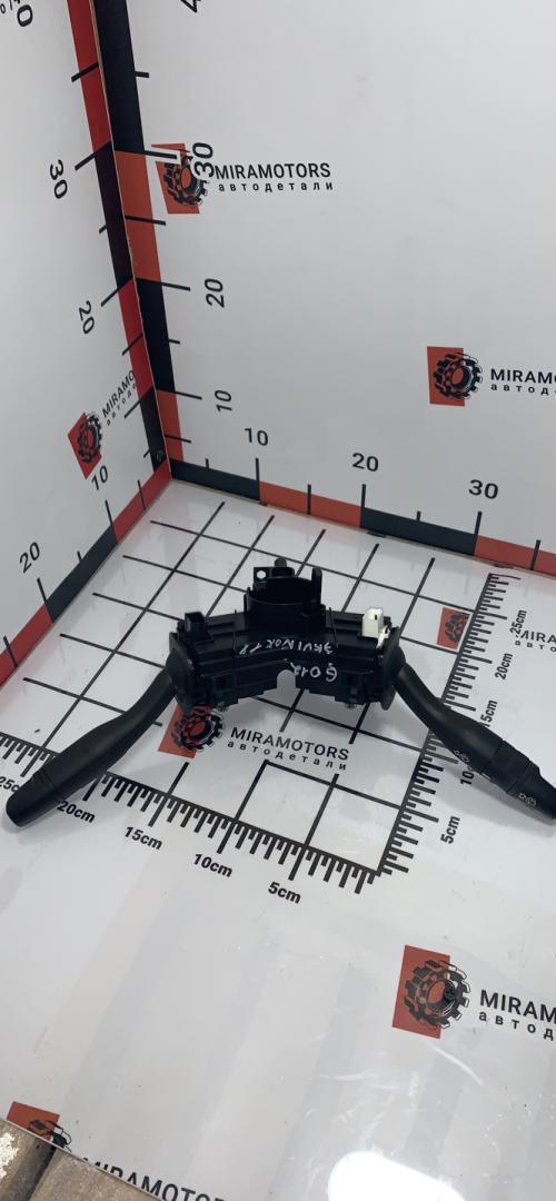 переключатель подрулевой (стрекоза) Chevrolet Equinox 3 поколение 2018, 1.5 л., бензин, АКПП, внедорожник 5 дв., 39063118 - фото №1