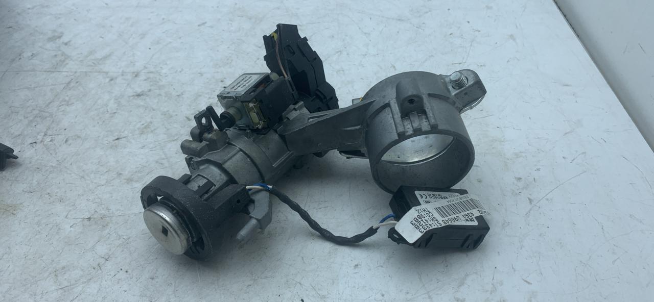 замок зажигания Buick Encore 1 поколение 2016, 1.4 л., АКПП, внедорожник 5 дв. - фото №1