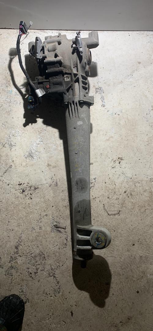 редуктор заднего моста GMC Terrain 2 поколение 2018, 2.0 л., бензин, АКПП, внедорожник 5 дв. - фото №1