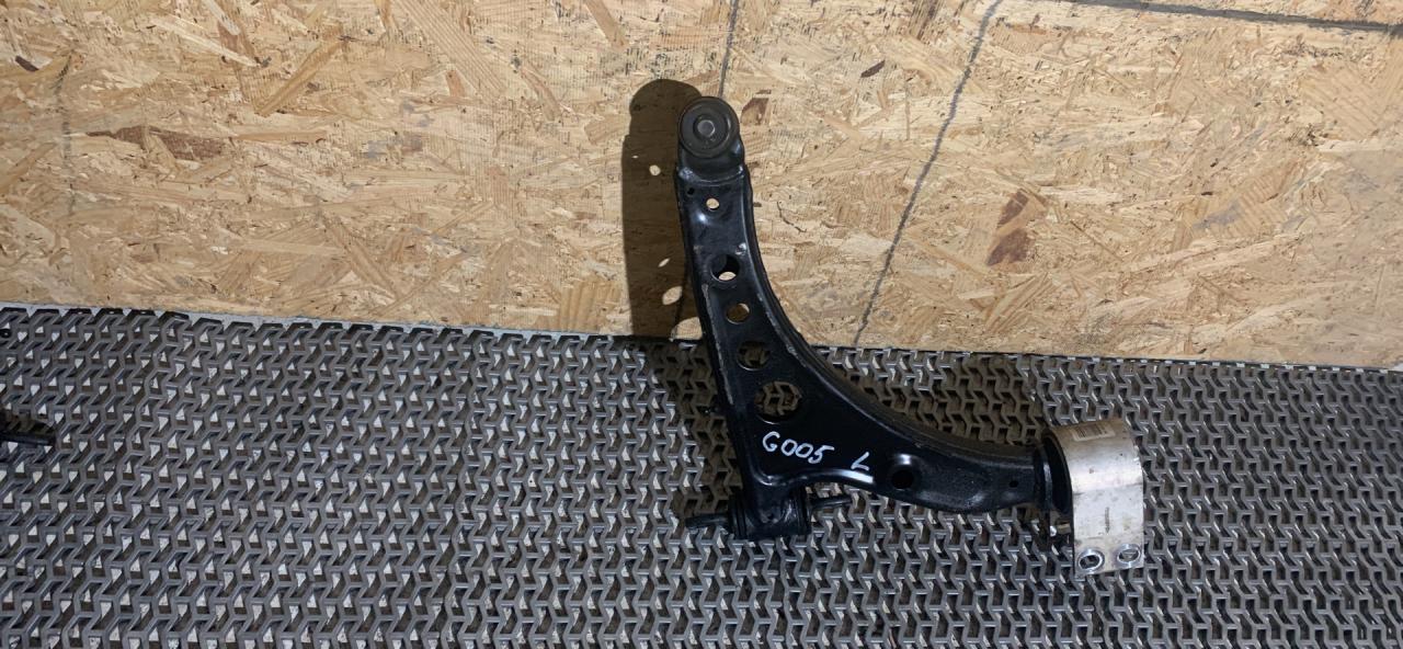 рычаг передний левый Chevrolet Malibu 9 поколение 2017, 1.5 л., бензин, АКПП, седан - фото №1