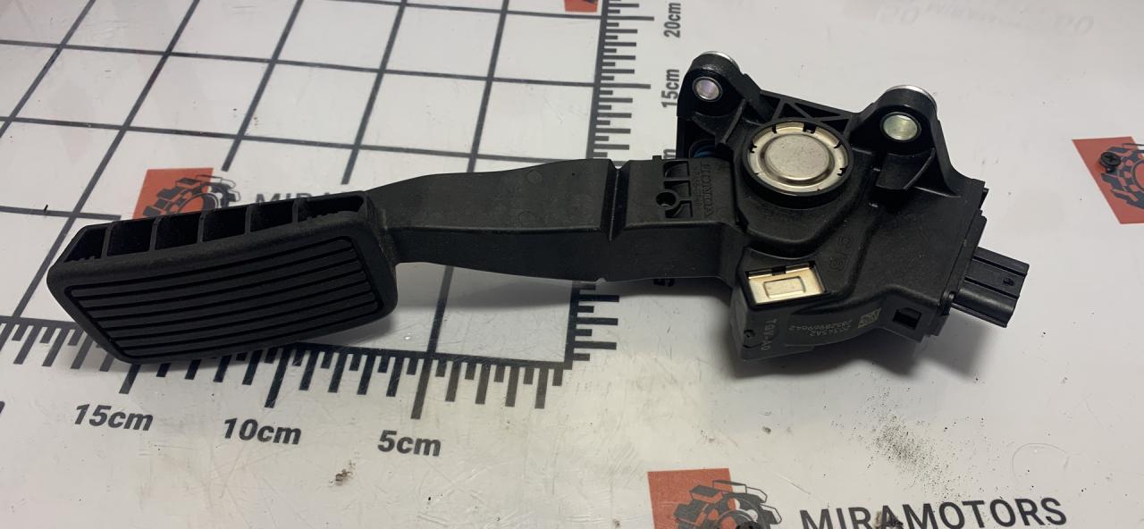 педаль Acura TLX 3-е поколение 2021, 2.0 л., бензин, АКПП, седан - фото №1