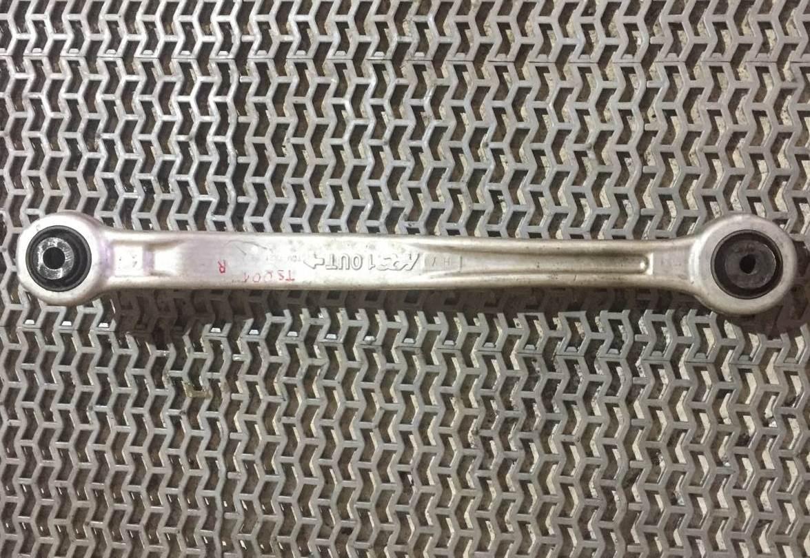 рычаг задний правый Acura TLX 3-е поколение 2021, 2.0 л., бензин, АКПП, седан, 52340-TGV-A01 - фото №1