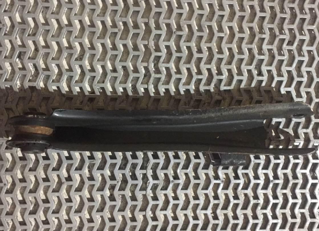 рычаг задний правый Acura TLX 3-е поколение 2021, 2.0 л., бензин, АКПП, седан, 52370-TGV-A00 - фото №1