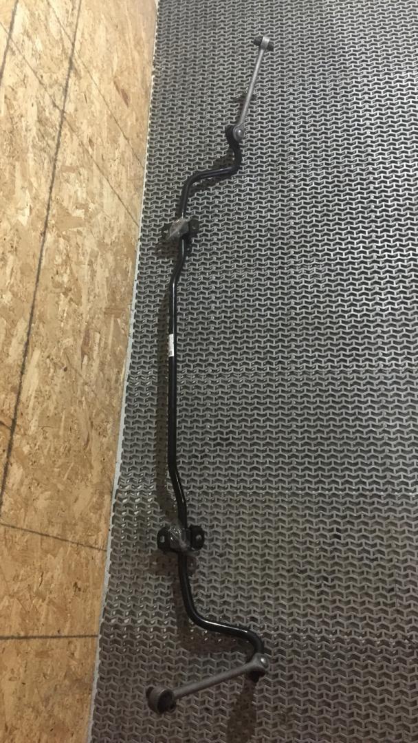 стабилизатор подвески задний Acura TLX 3-е поколение 2021, 2.0 л., бензин, АКПП, седан, 52300TGVA02, 52330TVGA010 - фото №1