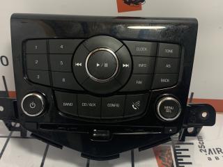 панель управления магнитолой Chevrolet Cruze 1 поколение [рестайлинг] 2015, 1.4 л., бензин, АКПП, седан, 95914367