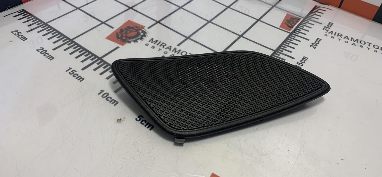 заглушка Chevrolet Equinox 3 поколение 2018, 1.5 л., бензин, АКПП, внедорожник 5 дв. - фото №1