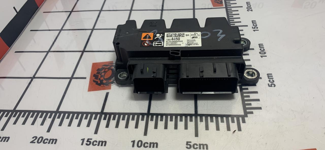 блок AirBag Chevrolet Cruze 2 поколение 2017, 1.4 л., бензин, АКПП, седан - фото №1