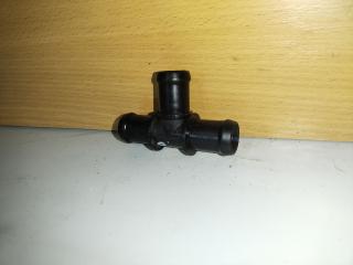 фланец (тройник) системы охлаждения Chevrolet Malibu 9 поколение 2016, 1.5 л., бензин, АКПП, седан