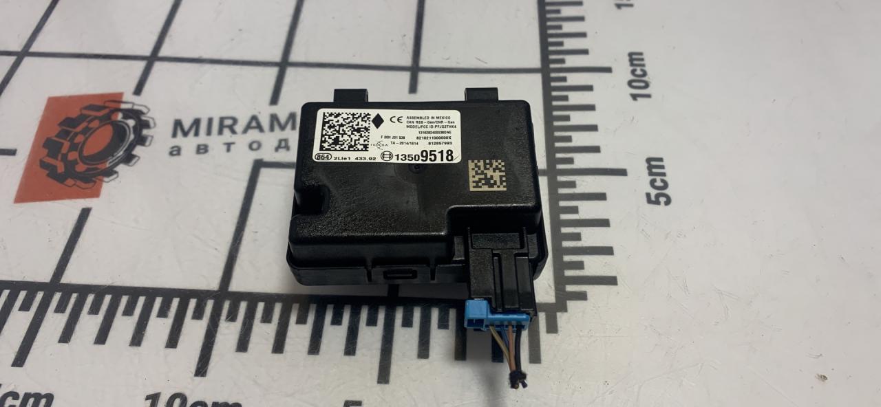 блок управления (другие) Chevrolet Malibu 9 поколение 2017, 1.5 л., бензин, АКПП, седан, 13509518 - фото №1