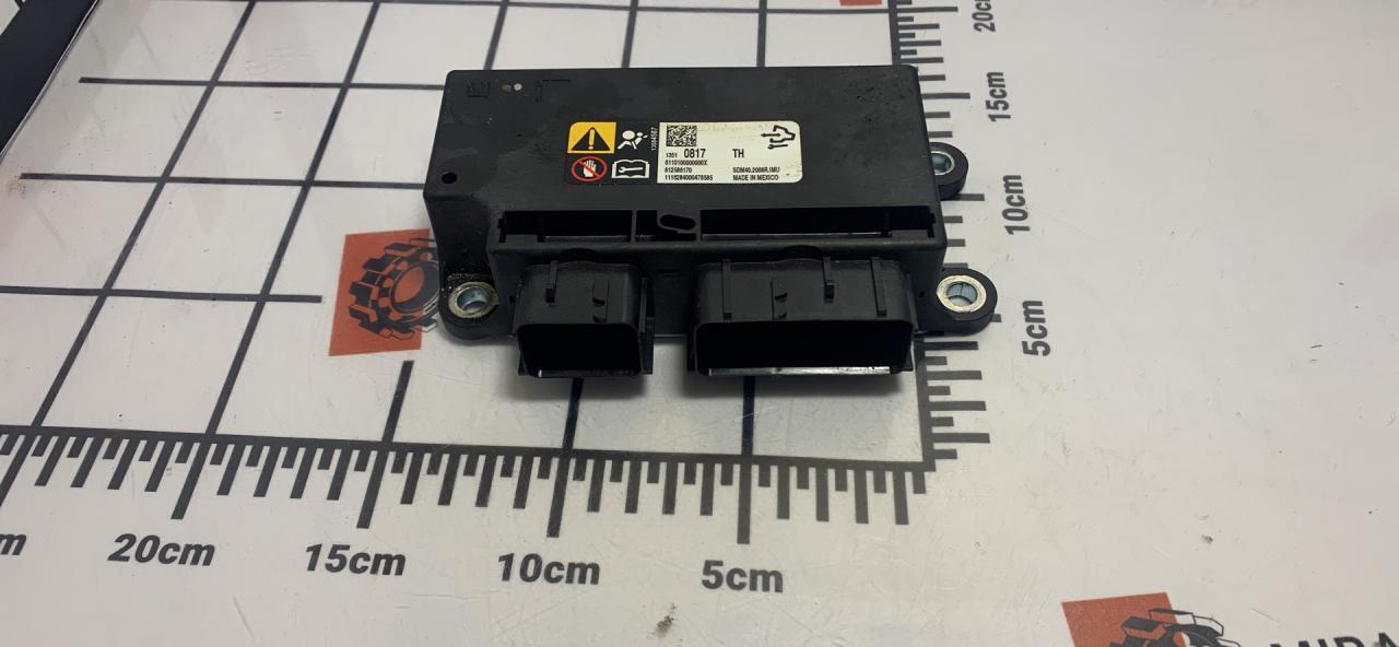 блок AirBag Chevrolet Malibu 9 поколение 2017, 1.5 л., бензин, АКПП, седан - фото №1