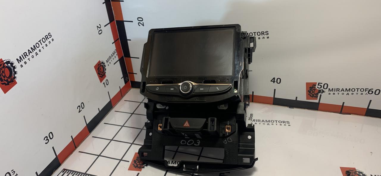 магнитола Chevrolet Cruze 2 поколение 2017, 1.4 л., бензин, АКПП, седан, 42481577 - фото №1