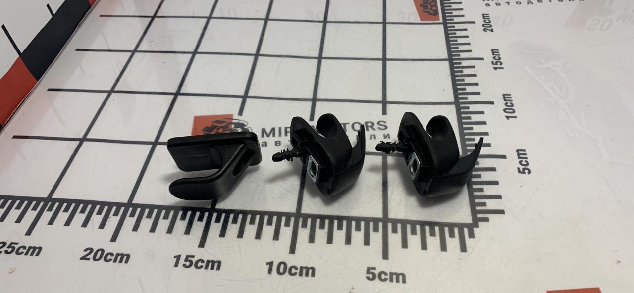 крючок для одежды Chevrolet Cruze 2 поколение 2017, 1.4 л., бензин, АКПП, седан - фото №1