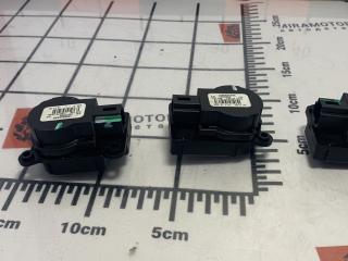 моторчик заслонки печки Buick Encore 1 поколение 2016, 1.4 л., АКПП, внедорожник 5 дв., 13372966