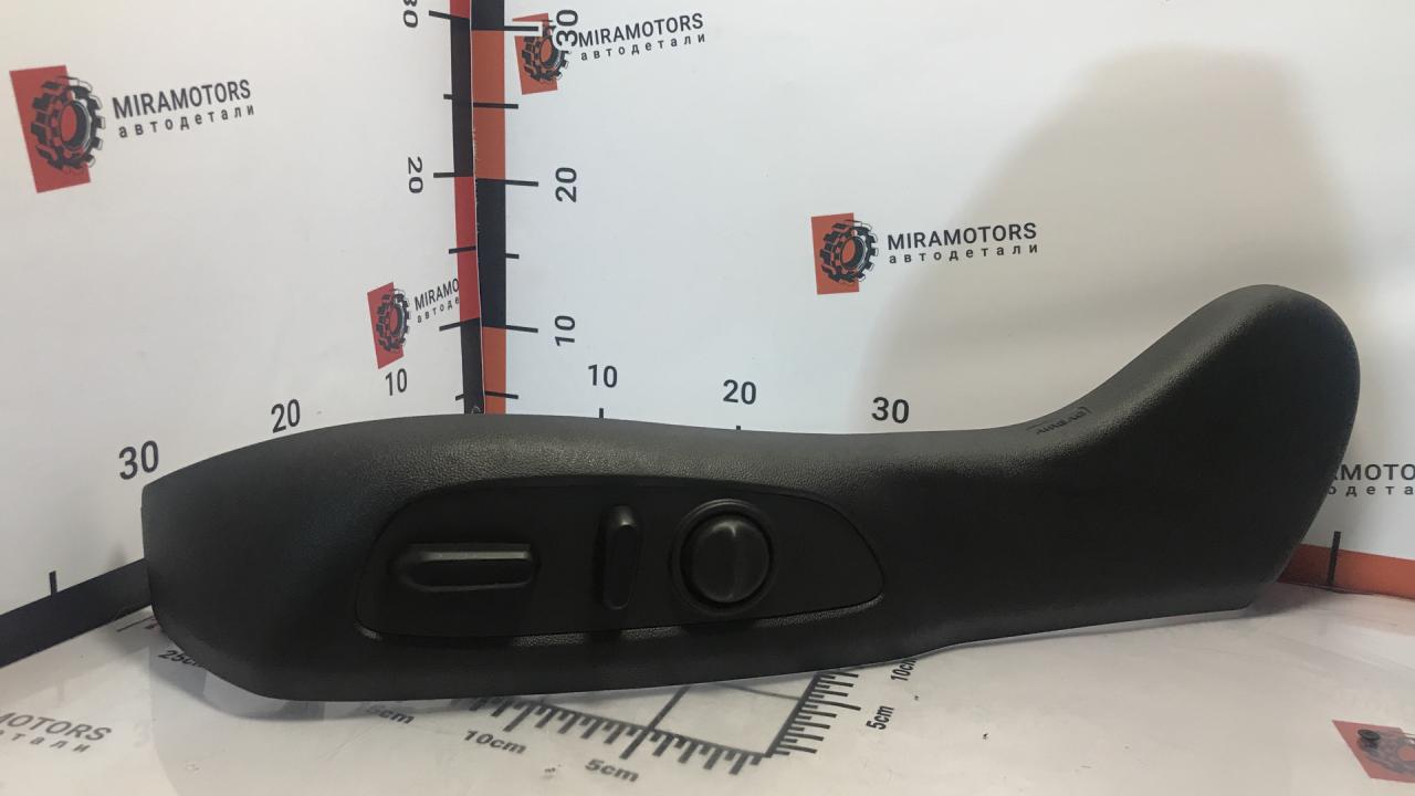 блок управления сиденьем GMC Terrain 2 поколение 2018, 2.0 л., бензин, АКПП, внедорожник 5 дв. - фото №1