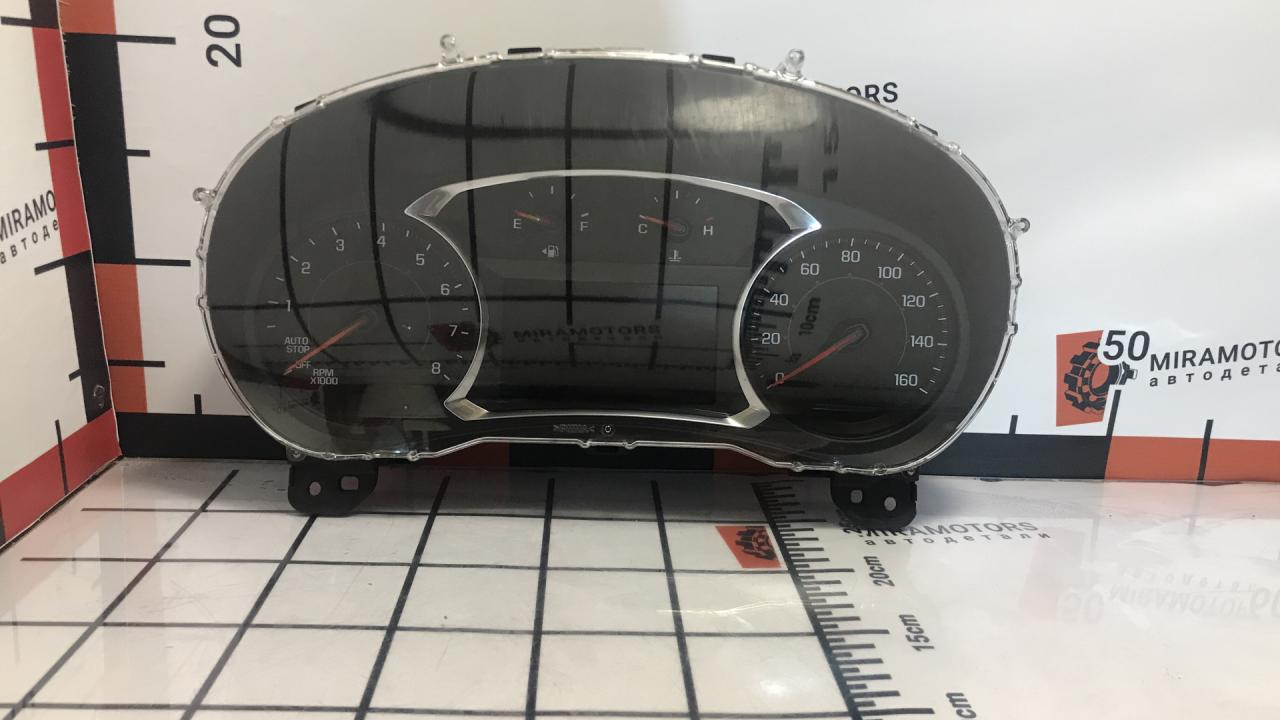 щиток приборов (приборная панель) GMC Terrain 2 поколение 2018, 2.0 л., бензин, АКПП, внедорожник 5 дв., 84397853 - фото №1