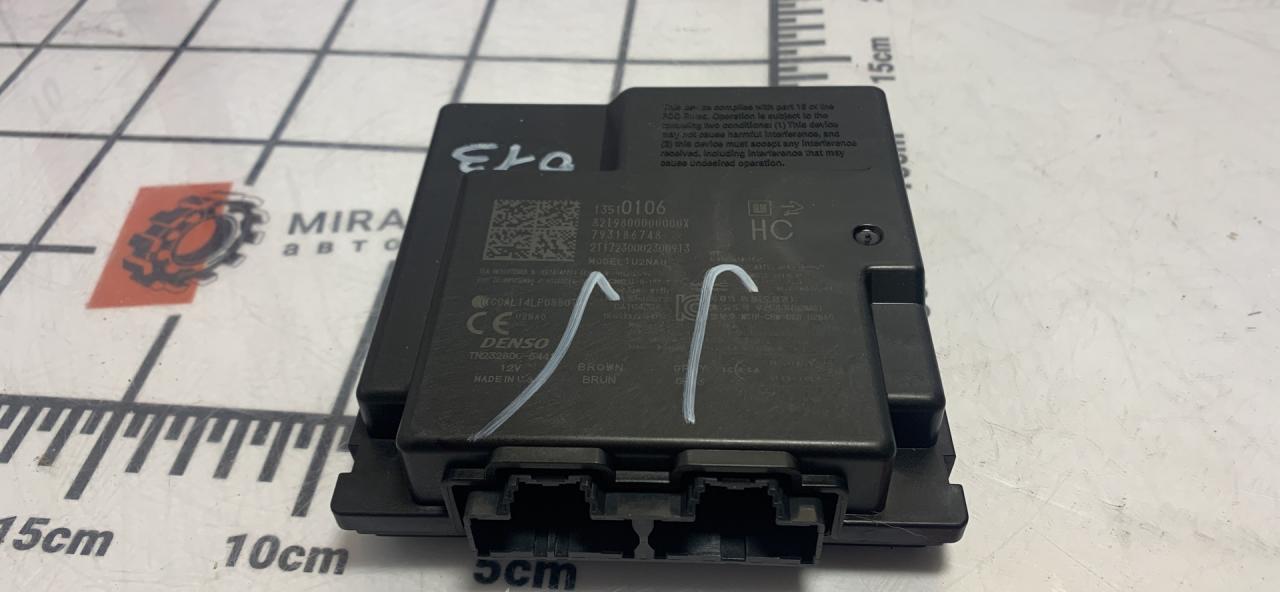 Блок управления бесключевым доступом GMC Terrain 2 поколение 2018, 2.0 л., бензин, АКПП, внедорожник 5 дв., 13510106 - фото №1