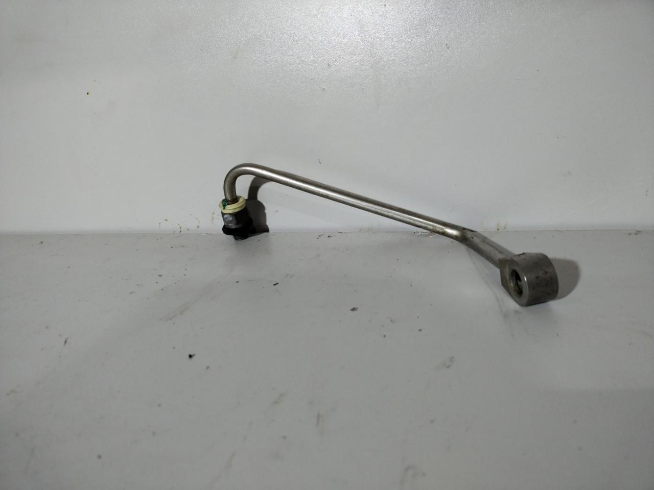 масляная трубка турбины Chevrolet Equinox 3 поколение 2018, 1.5 л., бензин, АКПП, внедорожник 5 дв. - фото №1