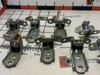 петля двери Chevrolet Malibu 9 поколение 2017, 1.5 л., бензин, АКПП, седан