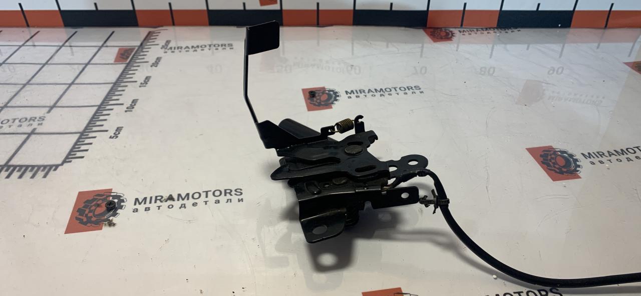 замок капота Chevrolet Malibu 9 поколение 2016, 1.5 л., бензин, АКПП, седан - фото №1